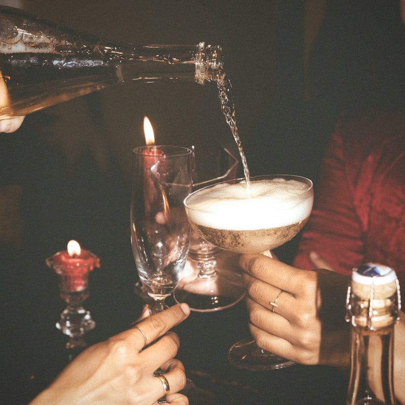 Bubbly Moments: Sparkling New Year Toasts